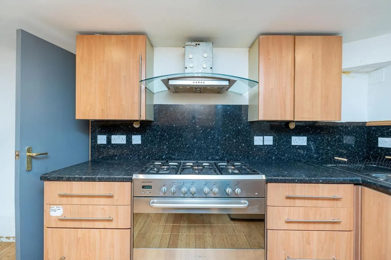 Luxury Five Bedroom Deluxe Duplex Apartment I City Centre Edinburgh I Fountainpark Wielka Brytania